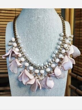 INC Nude Blush Pink Lucite Flower Petal Gold Tone Faux Pearl Rhinestone Necklace